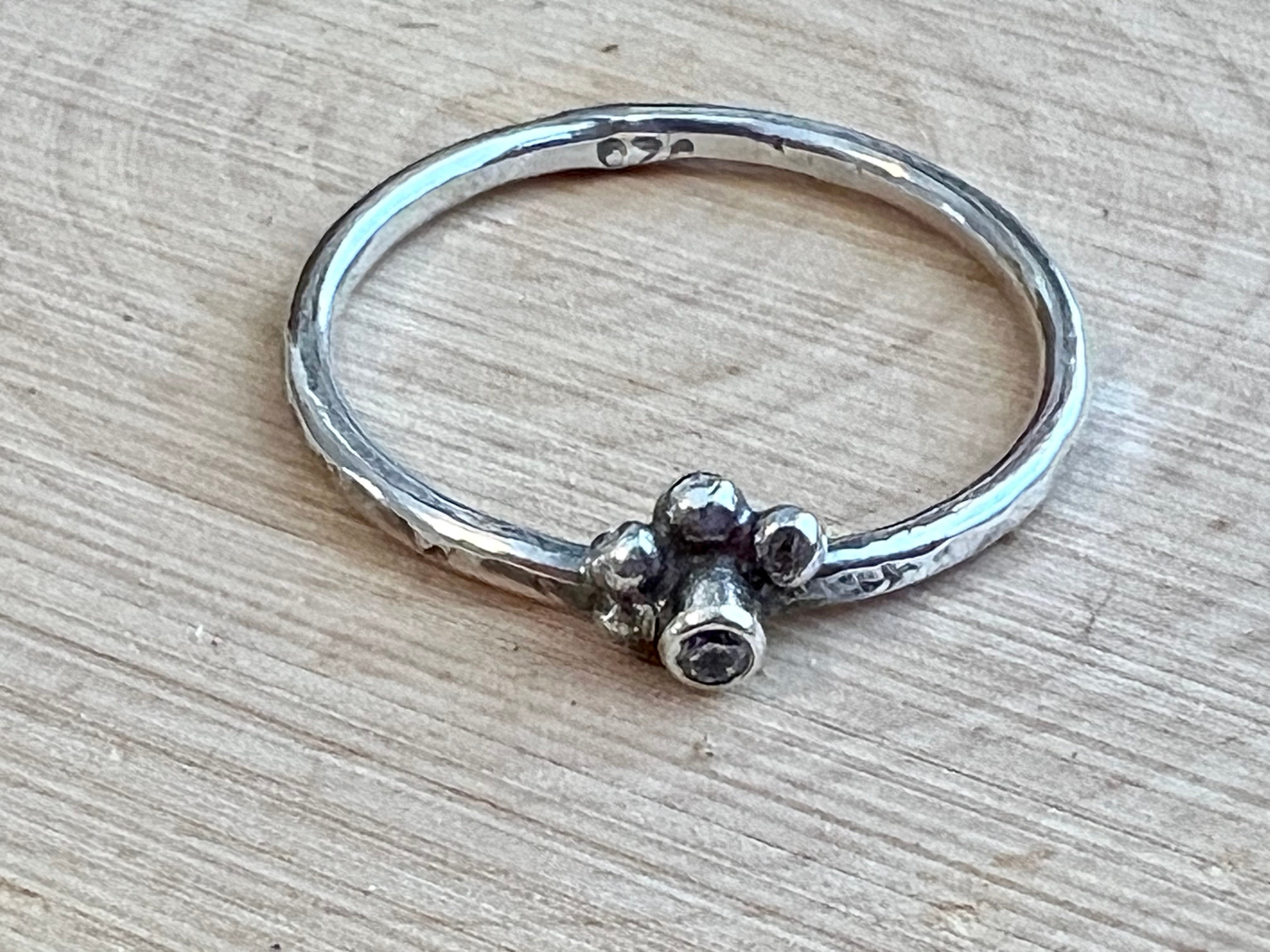 Solista Petite Ring