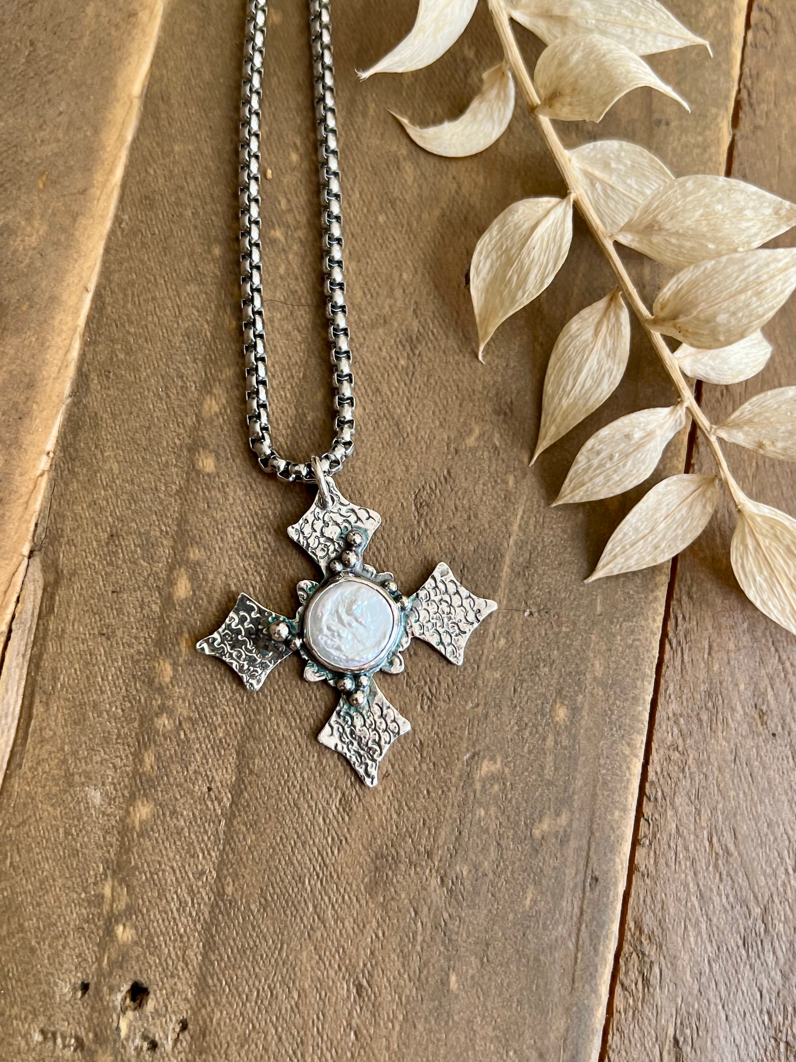Filia Cruz Necklace