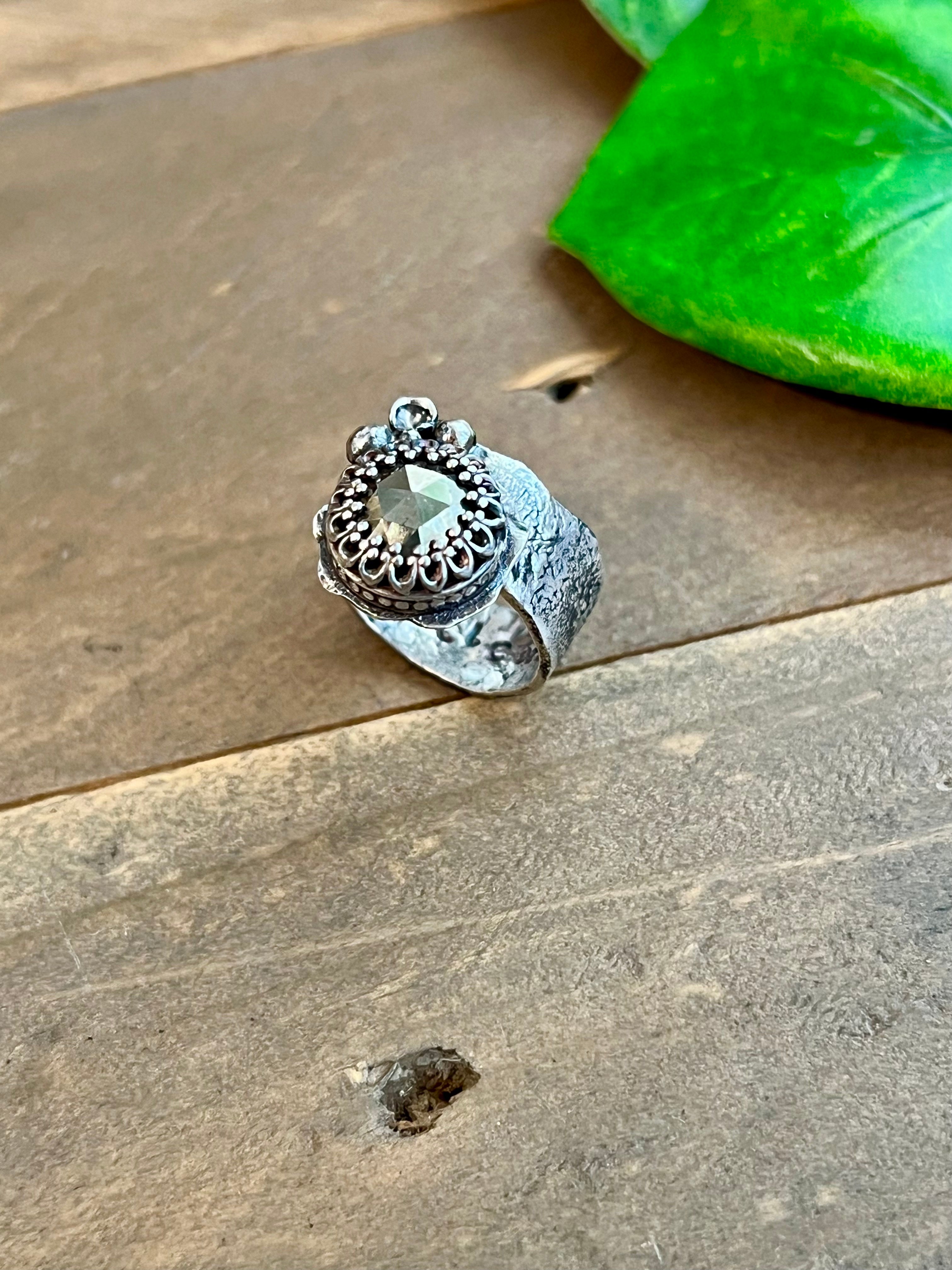Pyro Ring