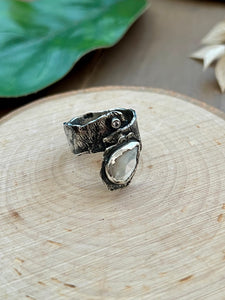 Consuelo Mother of Pearl Ring