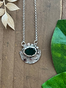 "Verde que te quiero verde" Necklace