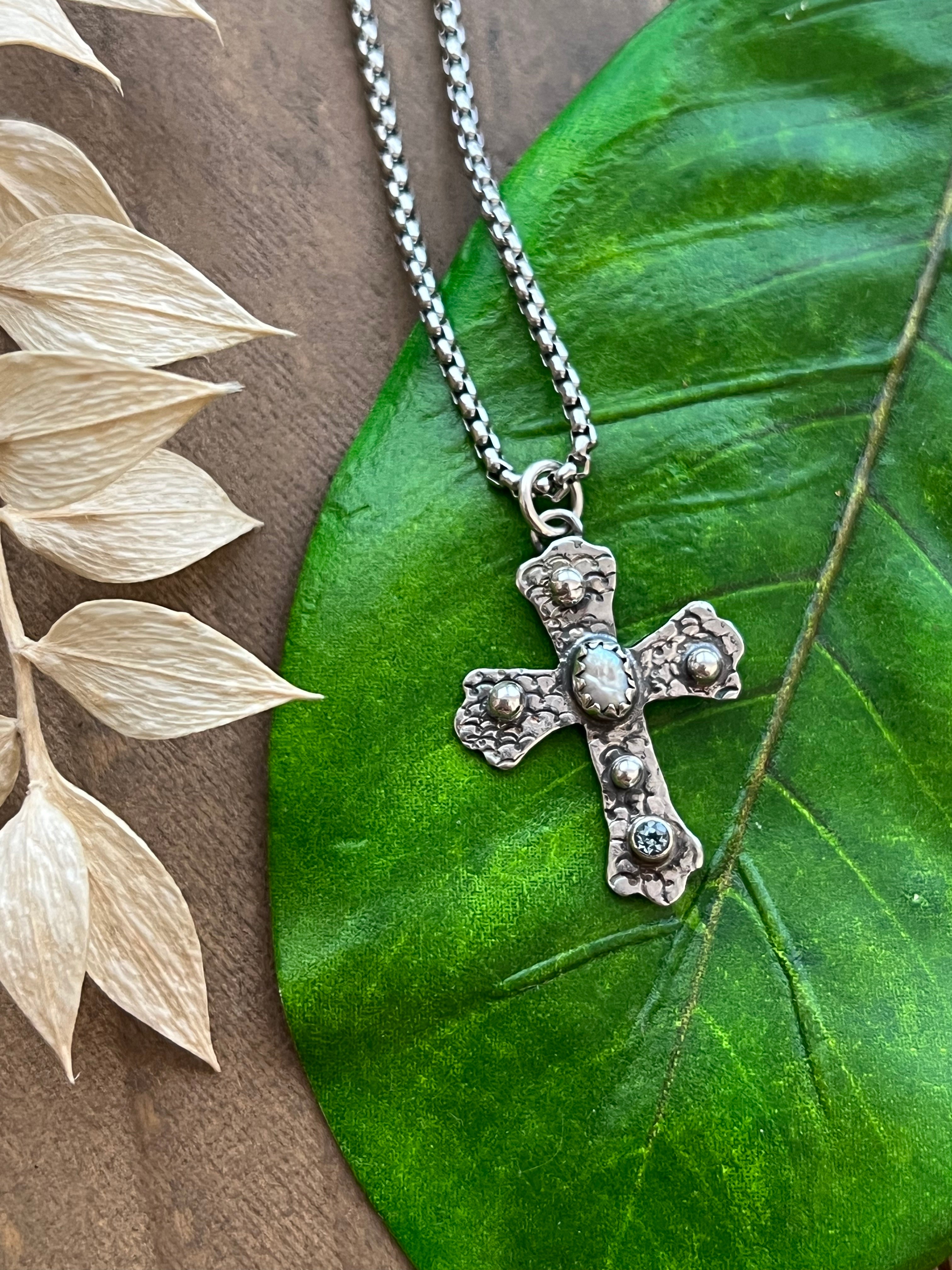 Aquino Cruz Necklace